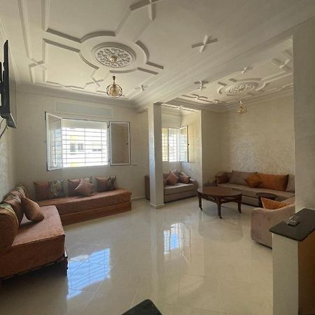 Appartement De Vacances Лараш Екстериор снимка